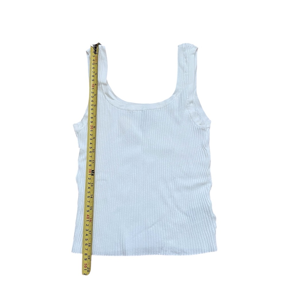 H&M Divided Cropped White Ribbed Top - Picture 3 of 6